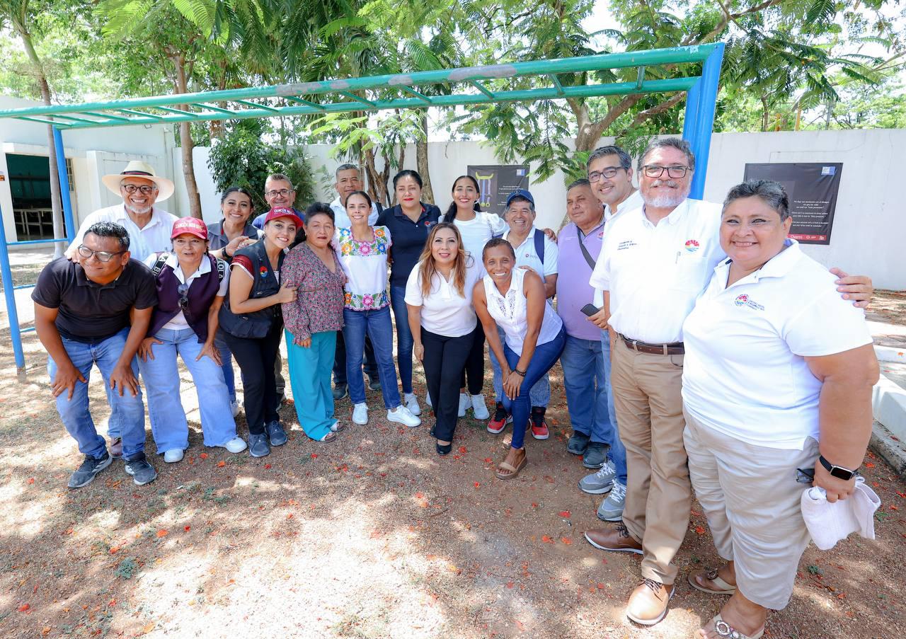 uploads/6/32/01 (2112).Jpeg